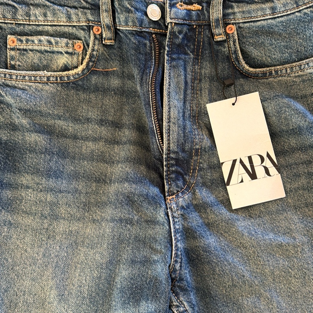 ZARA The Relaxed Fit Straight Leg Mom Premium Jeans